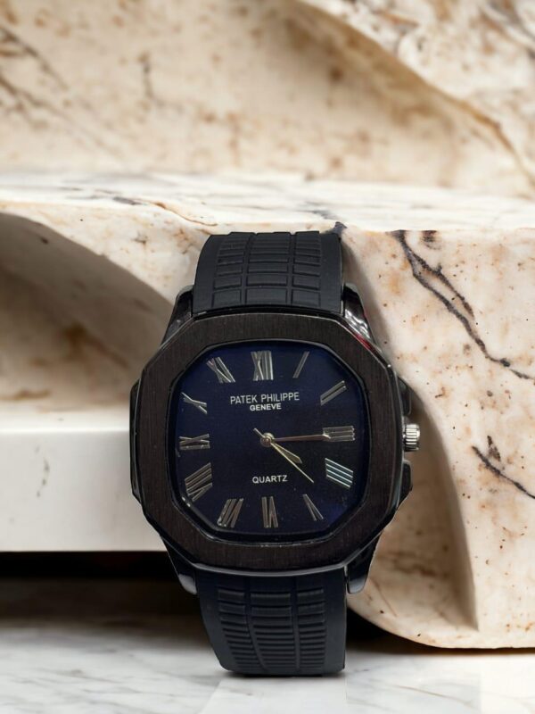 Stylish Quartz Watch with Square Dial