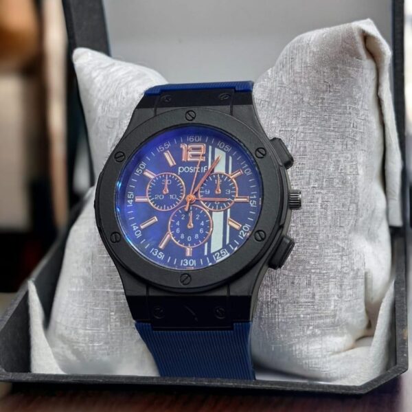 Stylish Men's Quartz Watch - Image 3